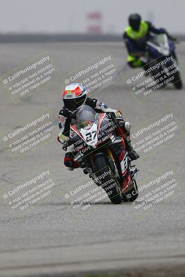 media/Nov-30-2025-TrackDaz (Sun) [[d8b22663df]]/C Group/Session 4 (Outside Grapevine)/